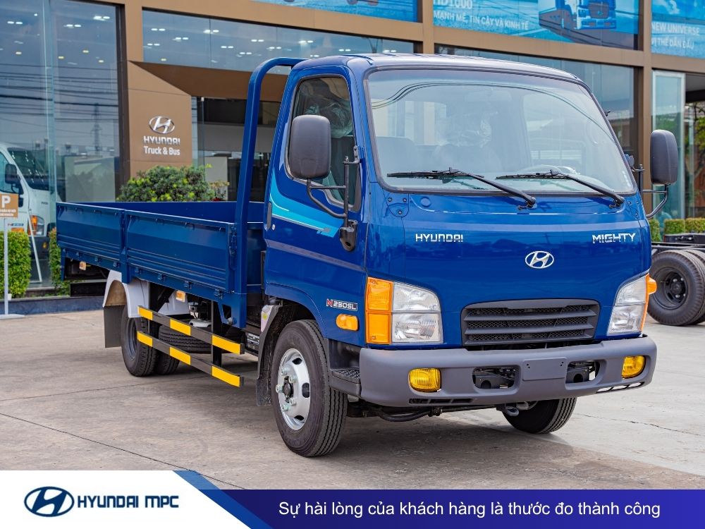 Giá xe tải Hyundai Mighty N250SL thùng lửng 2T - 2.5T
